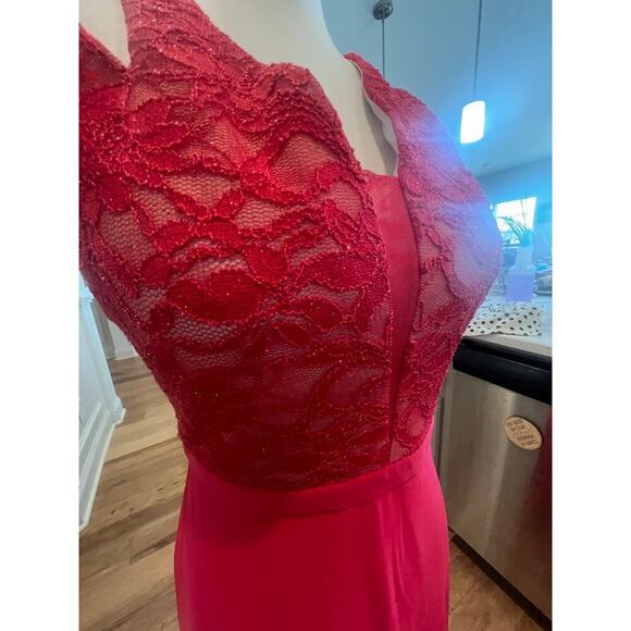 MORGAN AND CO. DEEP PINK LACE BODICE FLOOR LENGTH NWT SIZE 6 - Picture 4 of 13